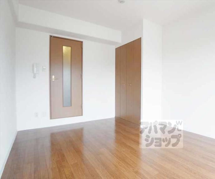 【エスクレア出町柳】間取