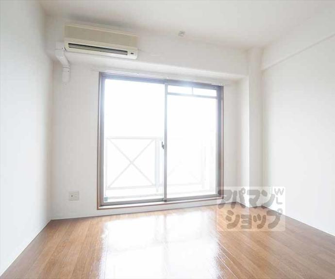 【エスクレア出町柳】間取