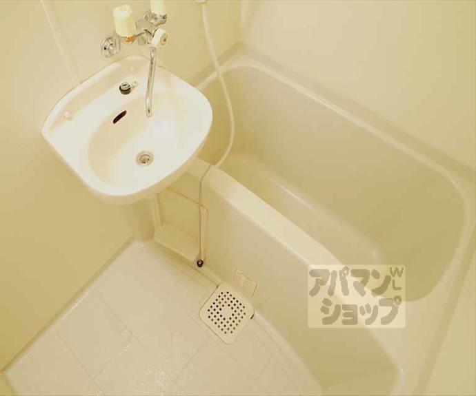 【キャッスル２１】間取