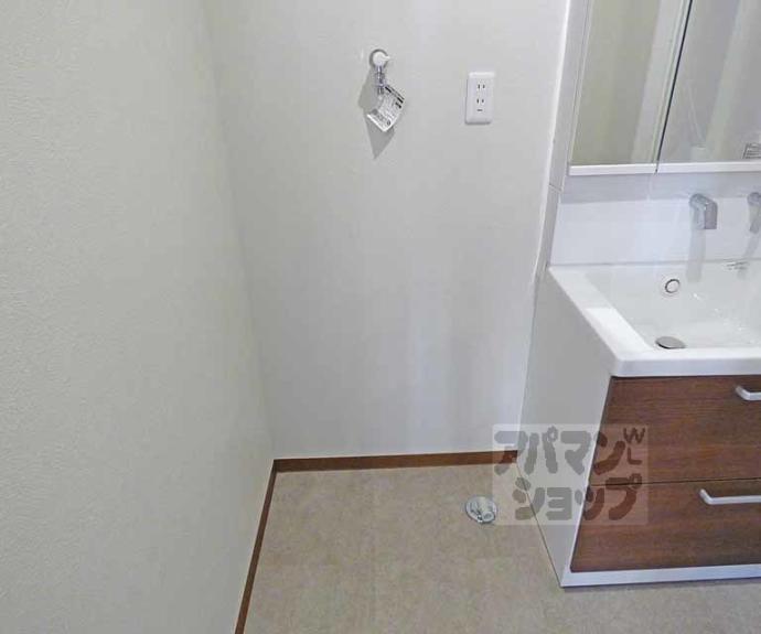 【セラヴィー１１９】間取