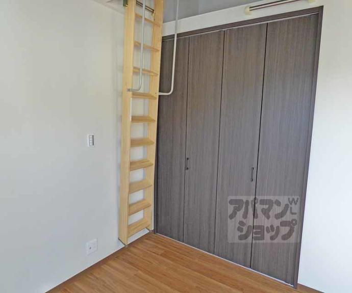 【セラヴィー１１９】間取