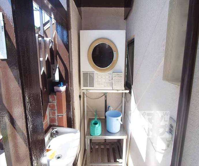 【ヴィラ六基】間取