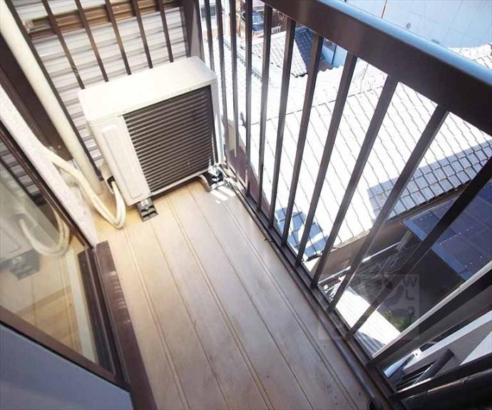 【ヴィラ六基】間取