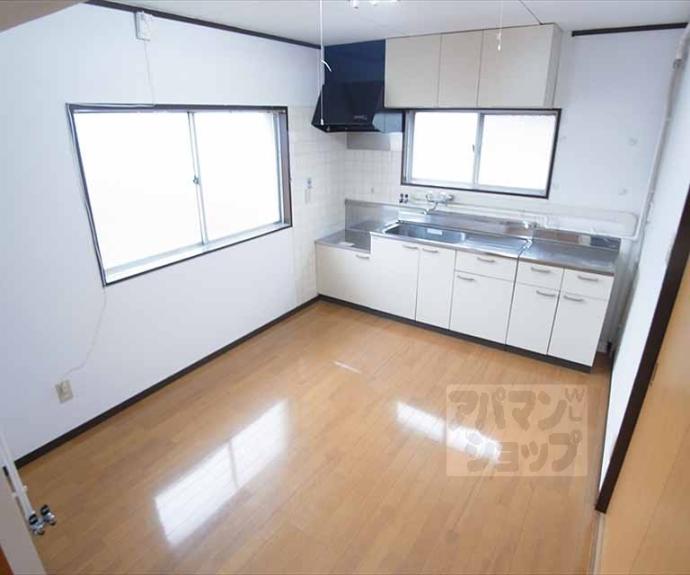 【コーポラス吉田】間取