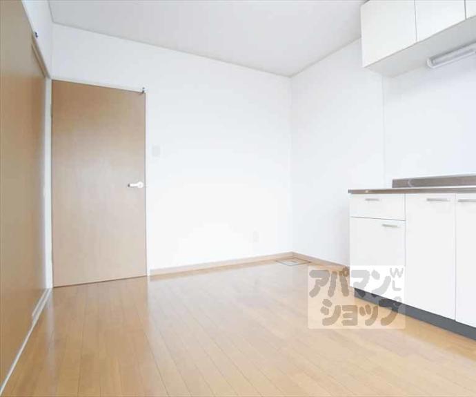 【コーポラス吉田】間取