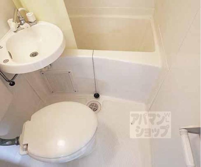 【ドミトリーニシムラ】間取