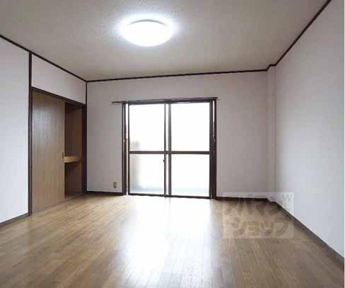 【ドミトリーニシムラ】間取