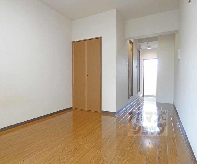 【グランビィア御蔭】間取