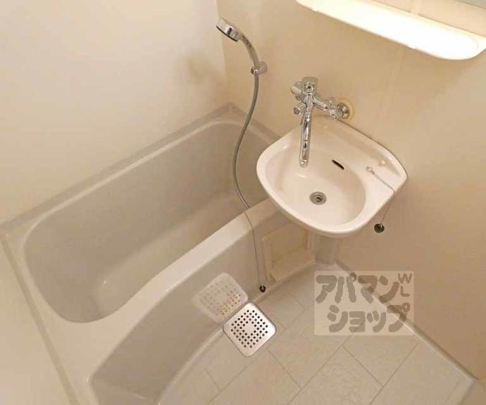 【グランビィア御蔭】間取