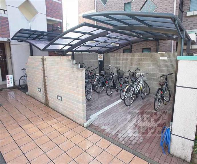 【グランビィア御蔭】間取