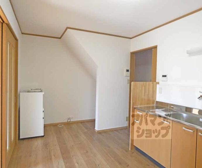 【岩倉花園町貸家381-2】間取