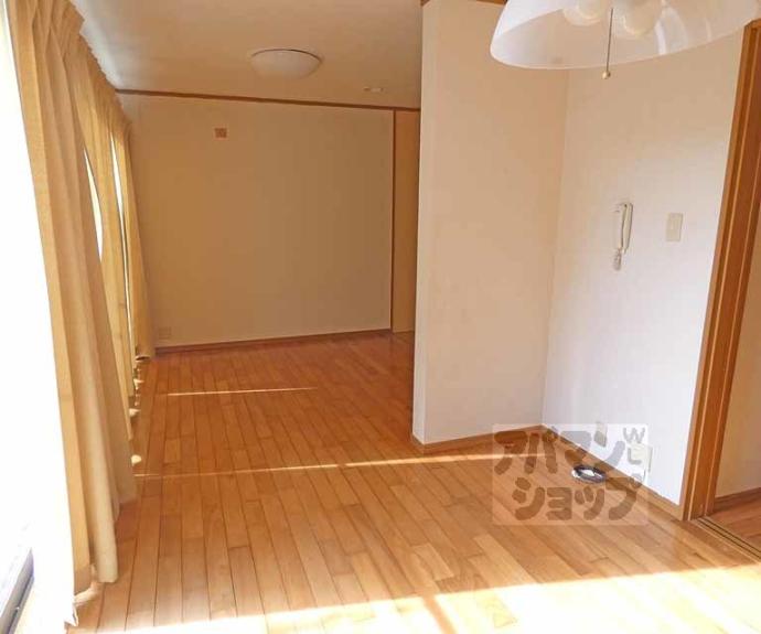 【岩倉三宅町貸家３８－２】間取