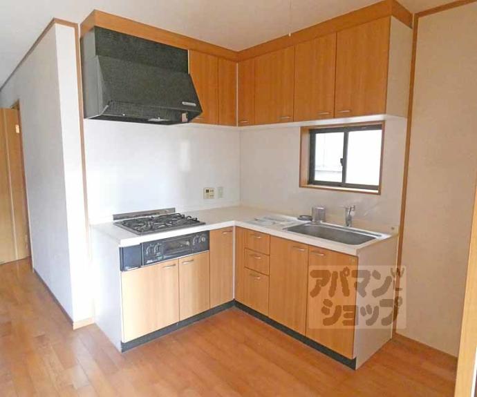 【岩倉三宅町貸家３８－２】間取