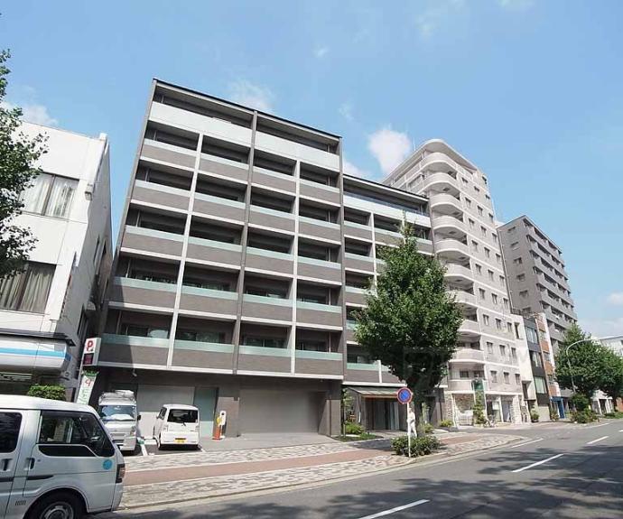 【ＳＩＬＫ　ＨＯＵＳＥとなみ　２号館】間取