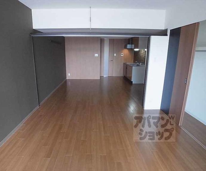 【ＳＩＬＫ　ＨＯＵＳＥとなみ　２号館】間取