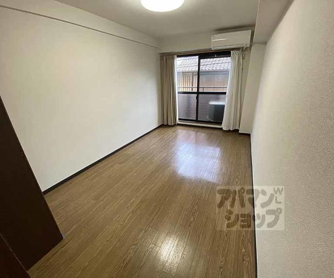 【ヴィラ・ヒトミ】間取