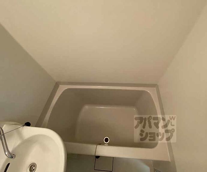 【ヴィラ・ヒトミ】間取