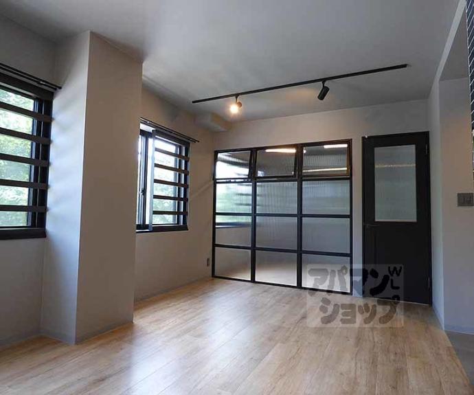 【ＣＯＣＯ下鴨】間取