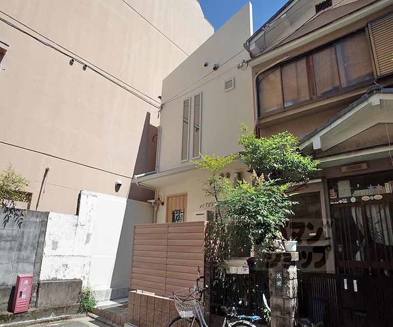 岡崎西天王町貸家８４－２０