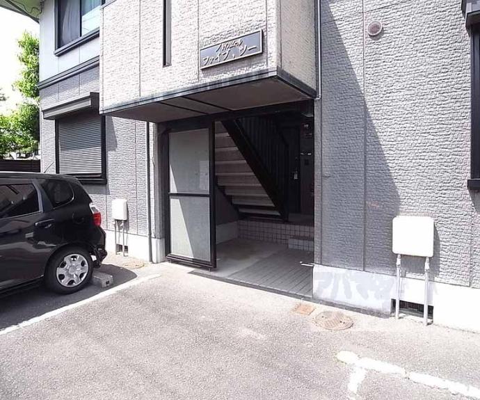 【ハイカムール・ファイブ・ツー】間取