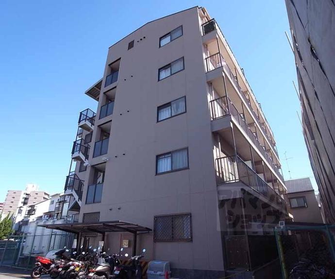 【シャトー太秦】間取