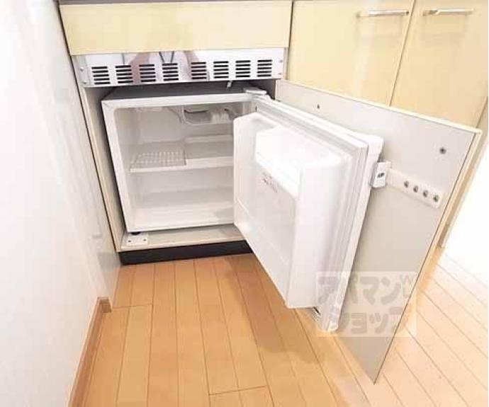 【プレサンス京大東】間取