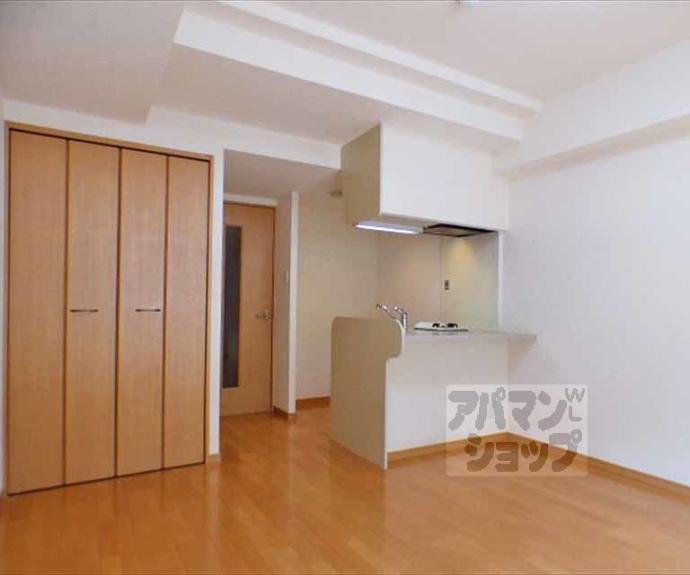 【プレサンス京大東】間取