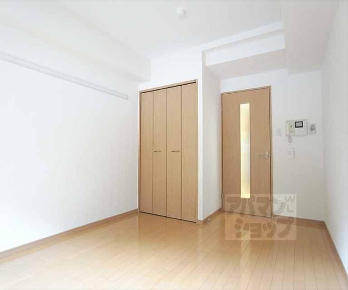 【プレサンス京大東】間取