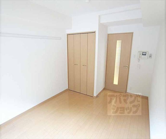 【プレサンス京大東】間取