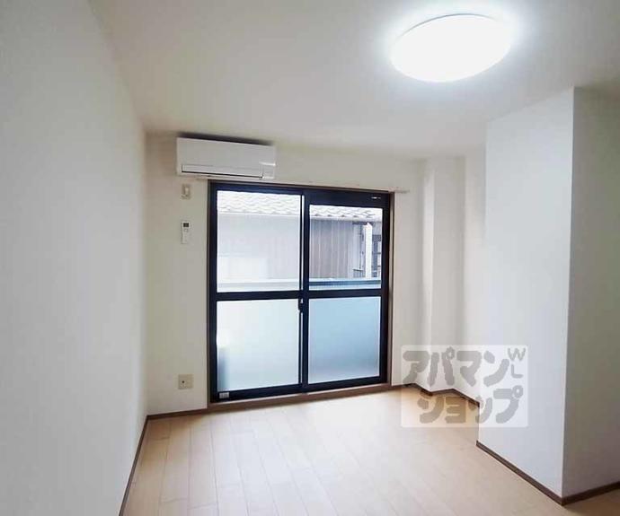 【シティコート丸太町】間取