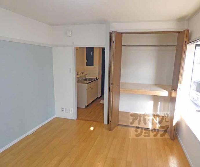 【第３吉与門ハイツ】間取