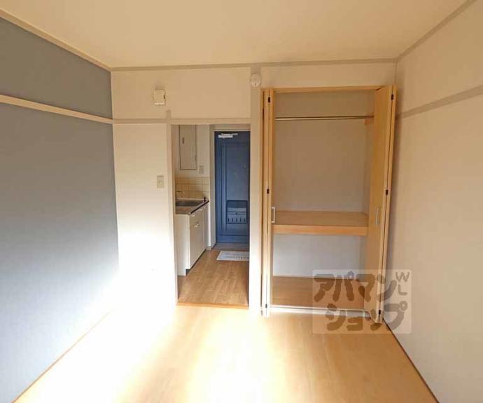 【第３吉与門ハイツ】間取