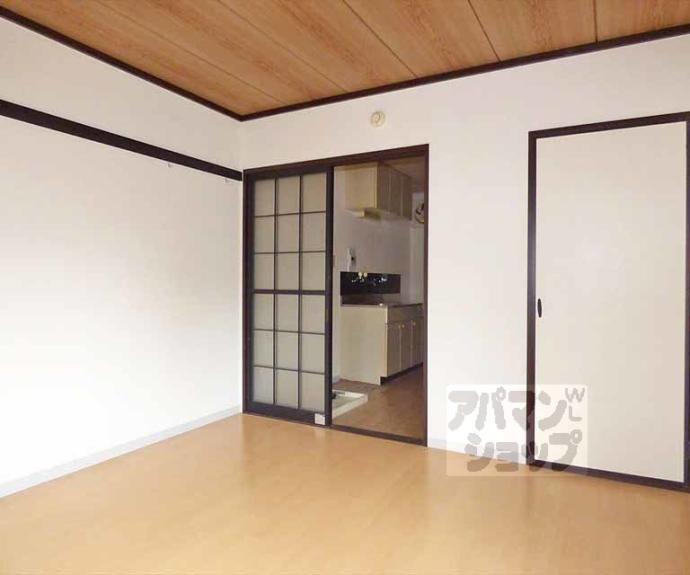 【タウニィ里ノ前】間取