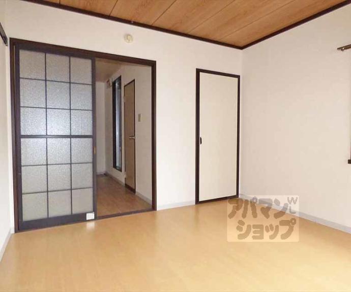 【タウニィ里ノ前】間取