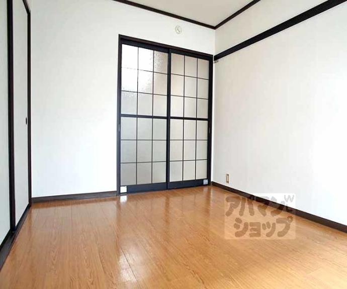 【タウニィ里ノ前】間取