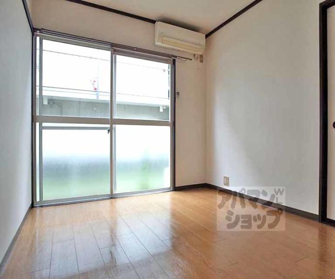 【タウニィ里ノ前】間取