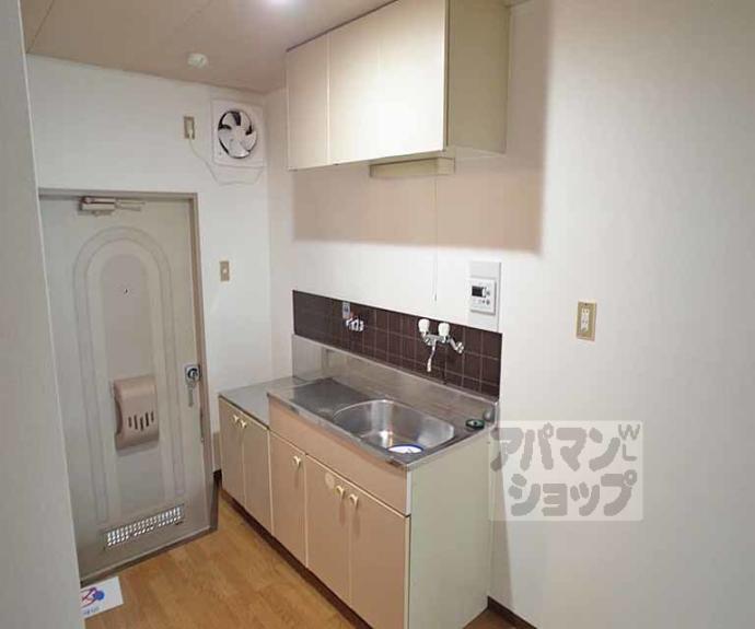 【タウニィ里ノ前】間取