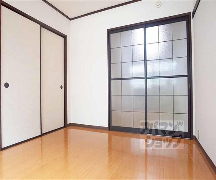 【タウニィ里ノ前】間取