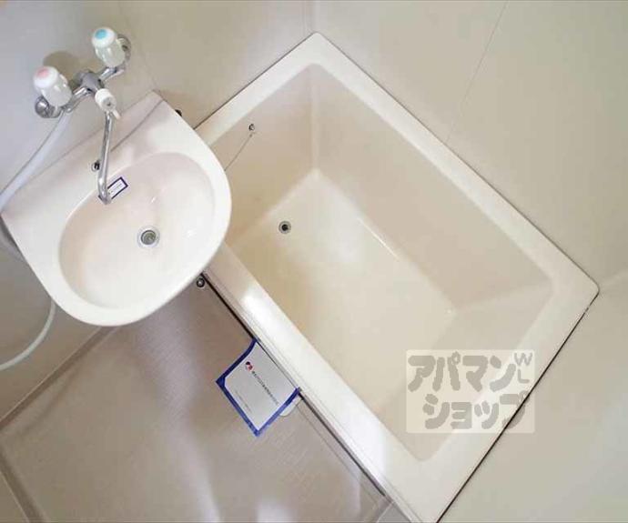 【タウニィ里ノ前】間取