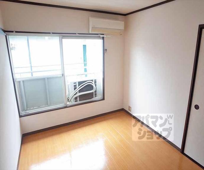 【タウニィ里ノ前】間取