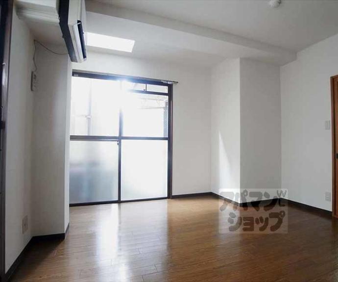 【ファースト岩倉】間取