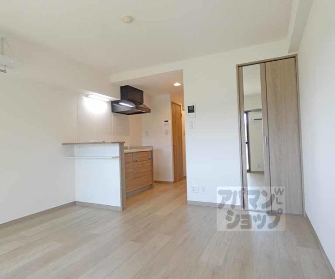 【ＰＩＮＥ館Ⅱ】間取