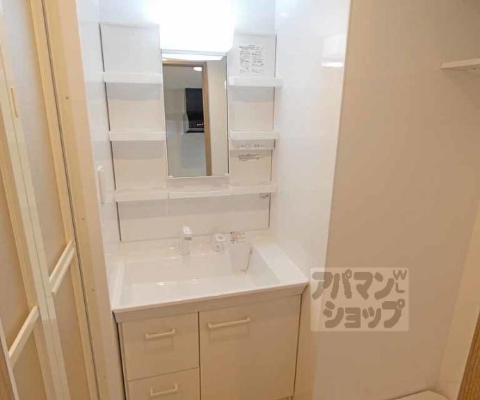 【ＰＩＮＥ館Ⅱ】間取