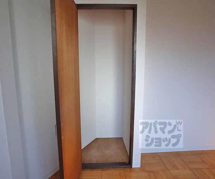 【ＧＲＡＮＤ　ＶＡＬＵＥ　出町柳】間取