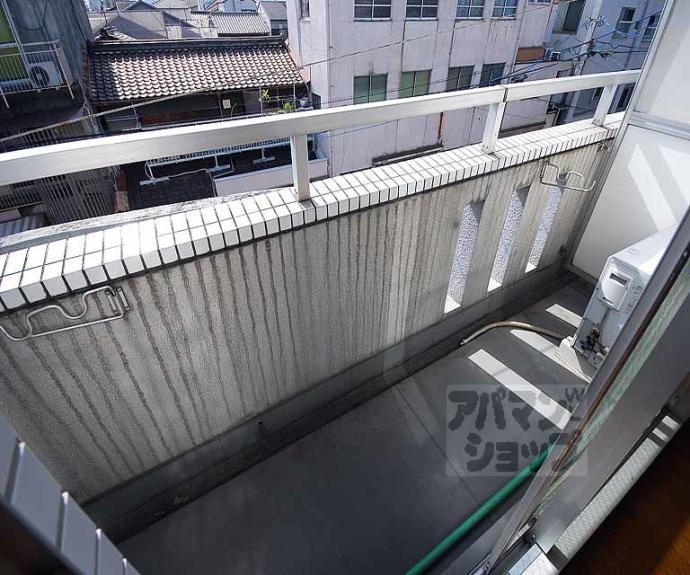 【ドミール一番館】間取