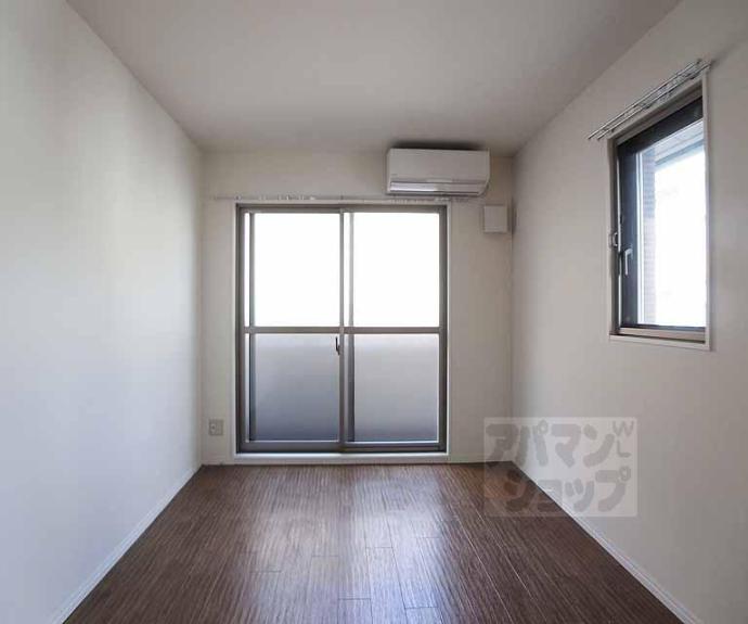 【セレーナ白梅町】間取