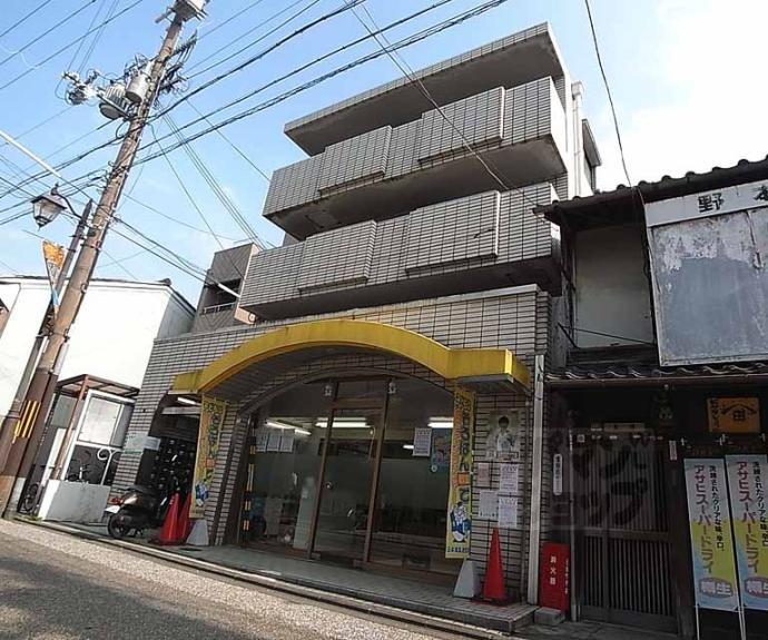 【一条通御前通西入３丁目西町マンション】間取