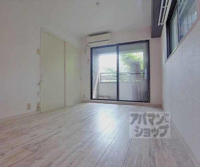 【ＳＡＭＳＱＵＡＲＥ宝ヶ池】間取