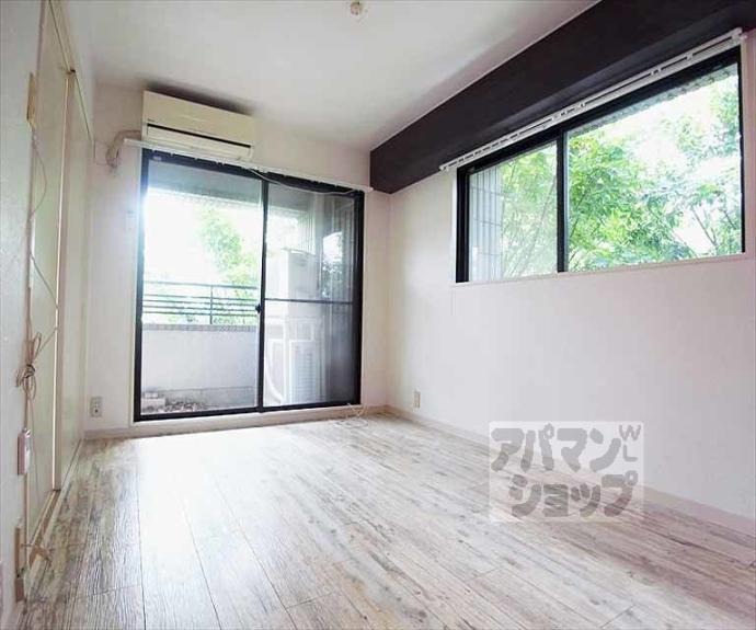 【ＳＡＭＳＱＵＡＲＥ宝ヶ池】間取