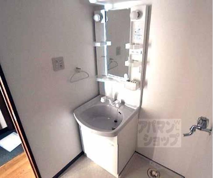 【レジデンス岩倉】間取